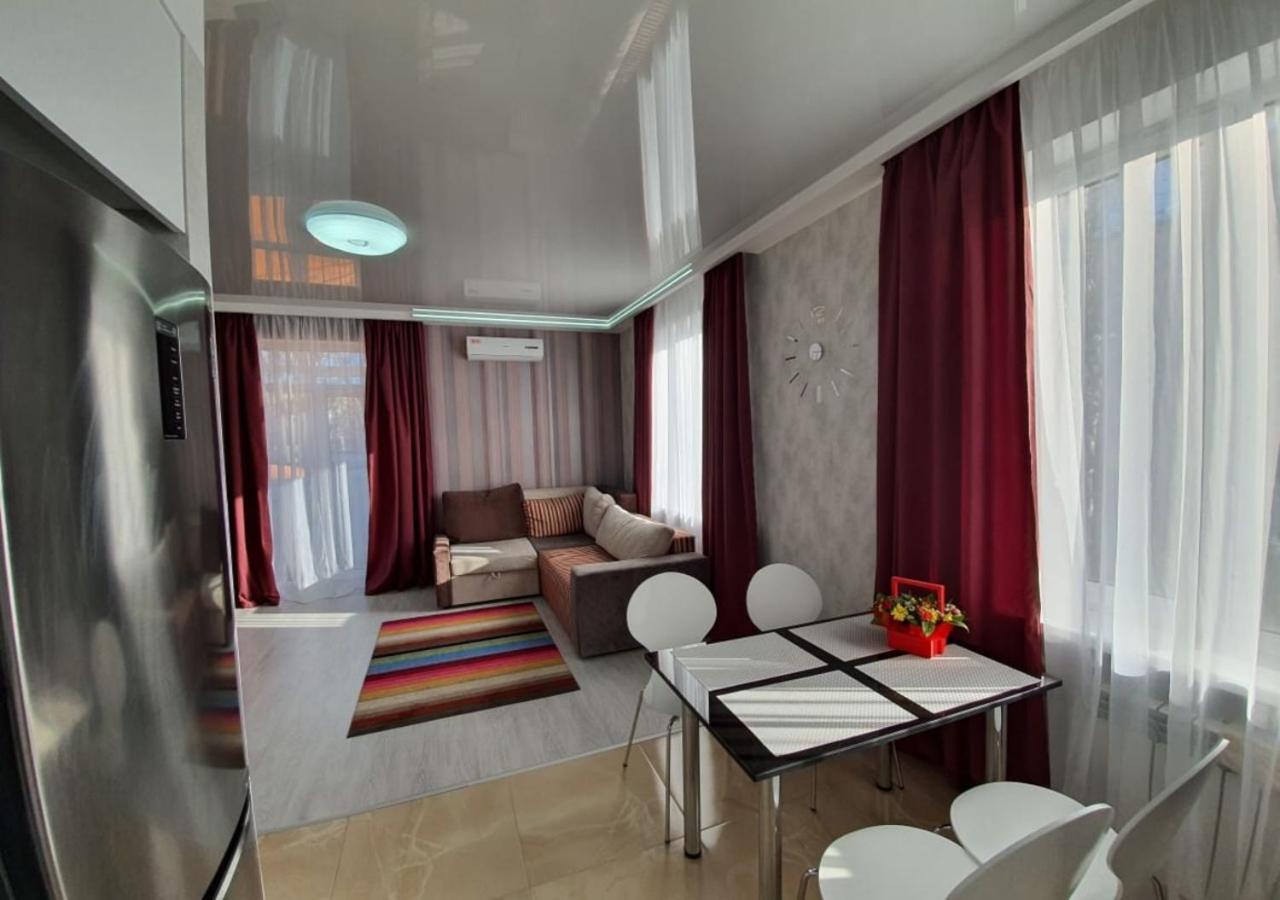 Lux New Apartment 2019 Kharkiv Eksteriør billede